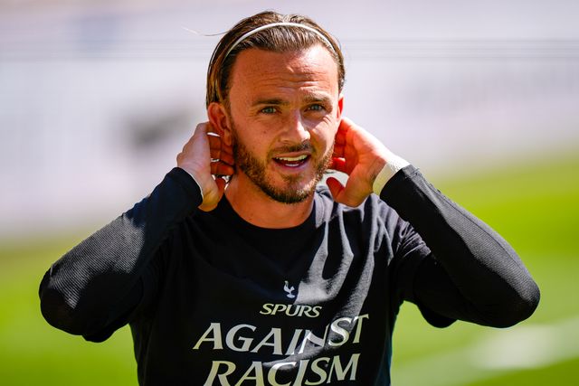 James Maddison of Tottenham Hotspur in the pregame warmup session  during the Premier League match Wolverhampton Wanderers vs Tottenham Hotspur at Molineux, Wolverhampton, United Kingdom on 25 April 2026

(Photo by Maynard Manyowa/News Images)