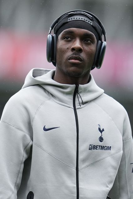 Mathys Tel of Tottenham Hotspur ahead of the Pre-season friendly match Luton Town vs Tottenham Hotspur at Kenilworth Road, Luton, United Kingdom, 26th July 2025

(Photo by Harvey Murphy/News Images)