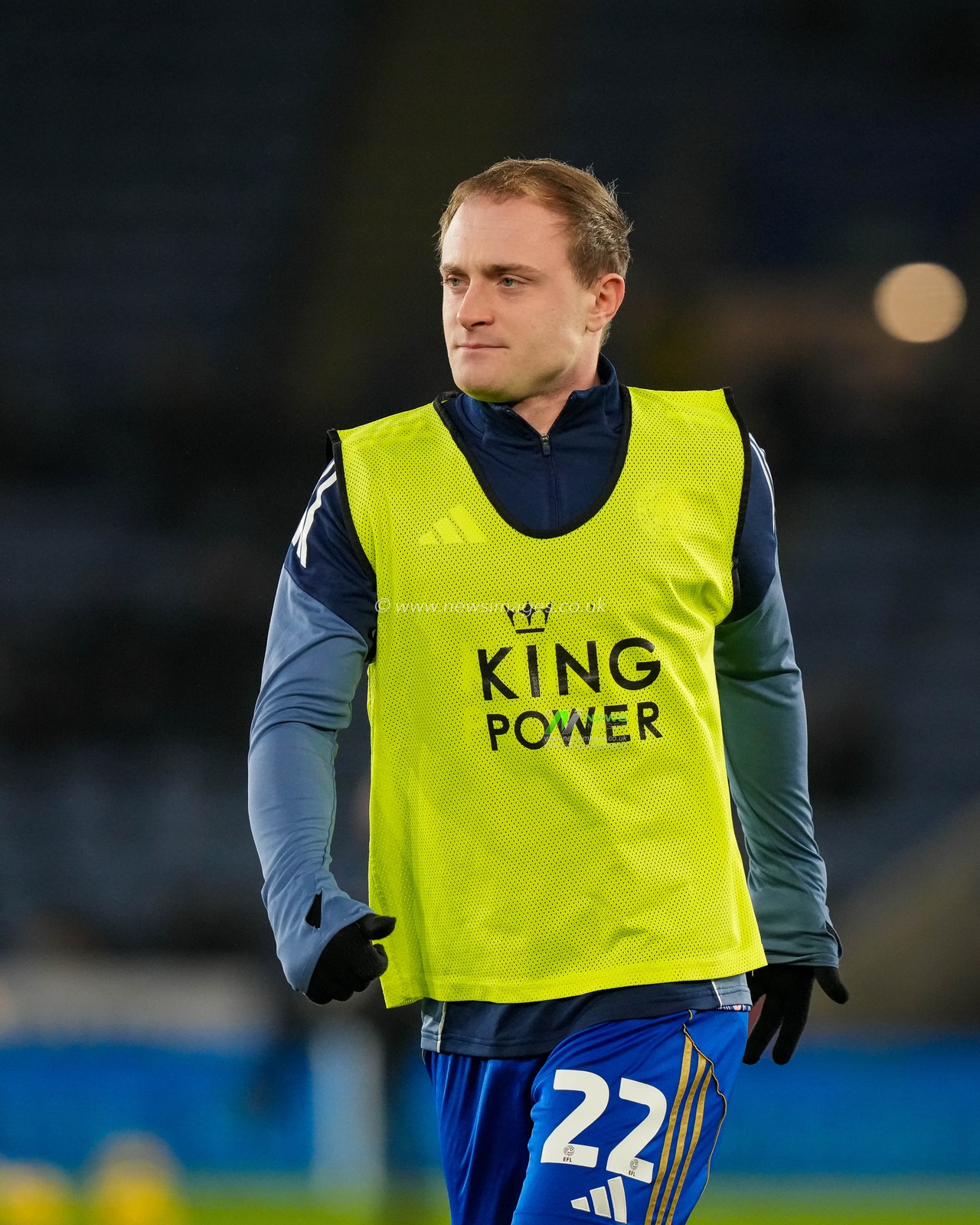Oliver Skipp of Leicester City warms up during the Sky Bet Championship match Leicester City vs Derby County at King Power Stadium, Leicester, United Kingdom, 29th December 2025

(Photo by Maynard Manyowa/News Images)

*** GER AUT SUI OUT ***