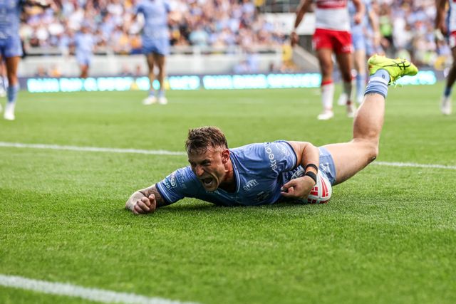 Chris Hankinson of Leeds Rhinos goes over for a try during the Betfred Super League round 16 match Leeds Rhinos vs Hull KR at AMT Headingley Stadium, Leeds, United Kingdom on 26 June 2026

(Photo by Alfie Cosgrove/News Images)