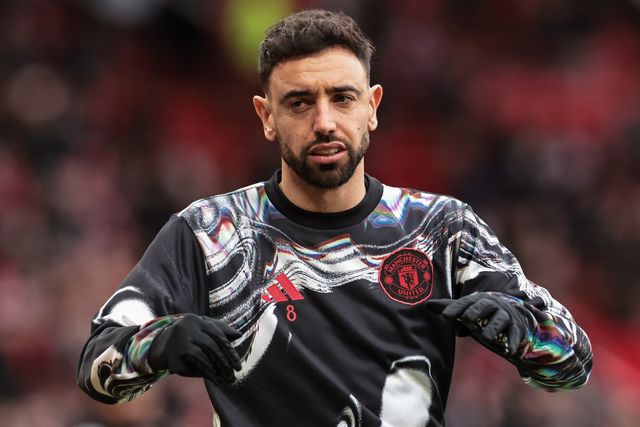 Bruno Fernandes of Manchester United in the pregame warmup session during the Premier League match Manchester United vs Crystal Palace at Old Trafford, Manchester, United Kingdom on 01 March 2026

(Photo by Mark Cosgrove/News Images)
