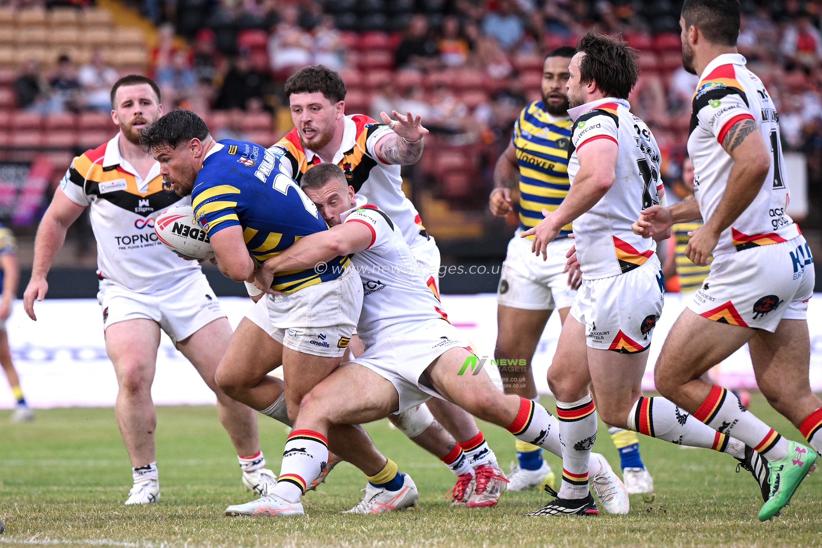 Betfred Super League round 22 Bradford Bulls v Warrington Wolves