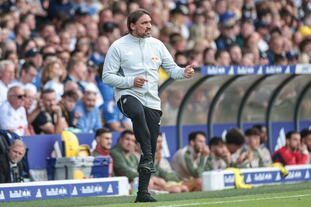 Daniel Farke manager of Leeds United gives his team instructions during the Pre-season friendly match Leeds United vs Villarreal at Elland Road, Leeds, United Kingdom, 2nd August 2025

(Photo by Mark Cosgrove/News Images)