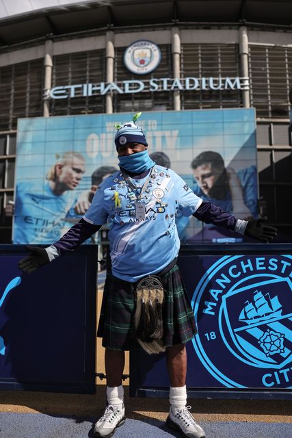 A Manchester City fan in a kilt during the Premier League match Manchester City vs Arsenal at Etihad Stadium, Manchester, United Kingdom on 19 April 2026

(Photo by Mark Cosgrove/News Images)