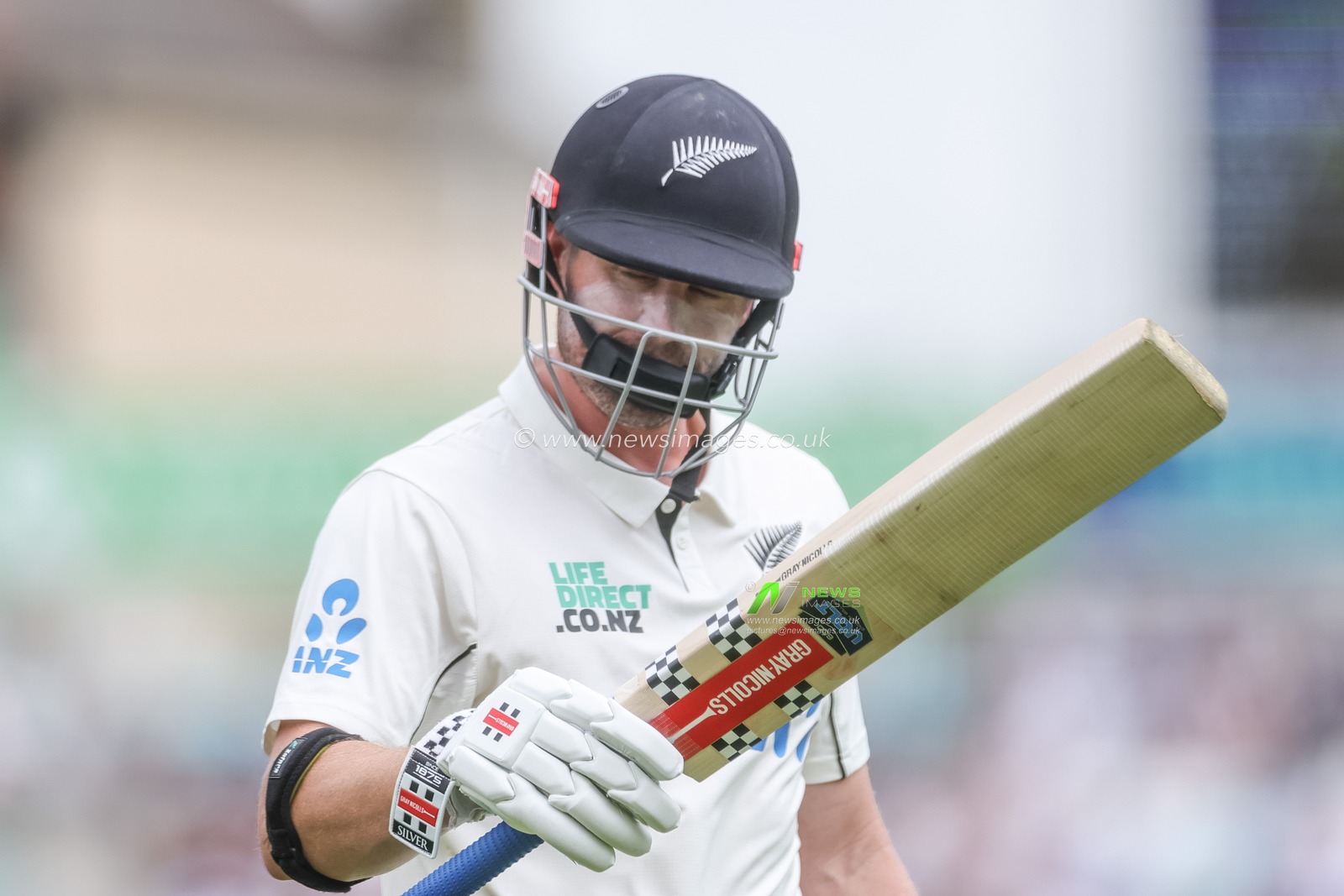 Henry Nicholls of New Zealand leaves the field of play after being dismissed for 121 during the 2nd Rothesay Test Match Day 4 match England vs New Zealand at The Kia Oval, London, United Kingdom on 20 June 2026

(Photo by Mark Cosgrove/News Images)