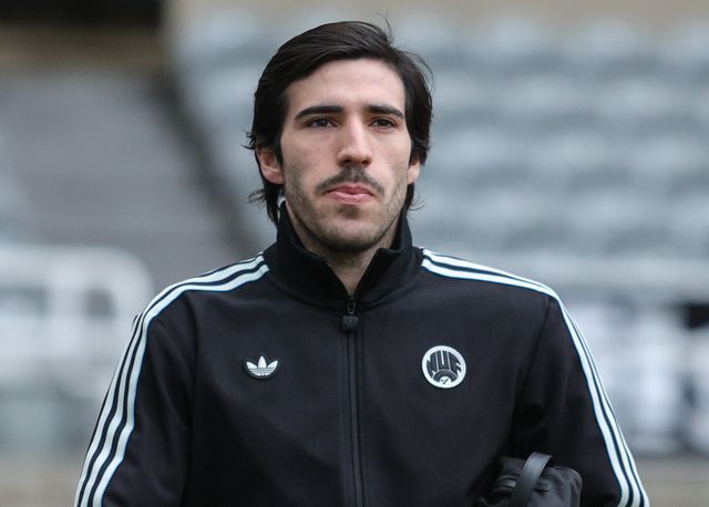 Sandro Tonali of Newcastle United arrives ahead of the Premier League match Newcastle Untied vs Brentford at St. James's Park, Newcastle, United Kingdom on 07 February 2026

(Photo by Richard Bierton/News Images)