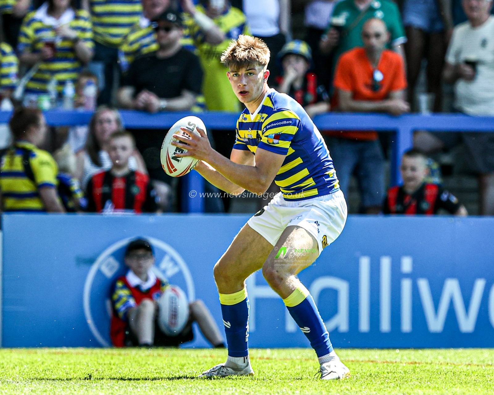 Ewan Irwin of Warrington Wolves during the Betfred Super League round 12 match Warrington Wolves vs Bradford Bulls at The Halliwell Jones Stadium, Warrington, United Kingdom on 24 May 2026

(Photo by Alfie Cosgrove/News Images)