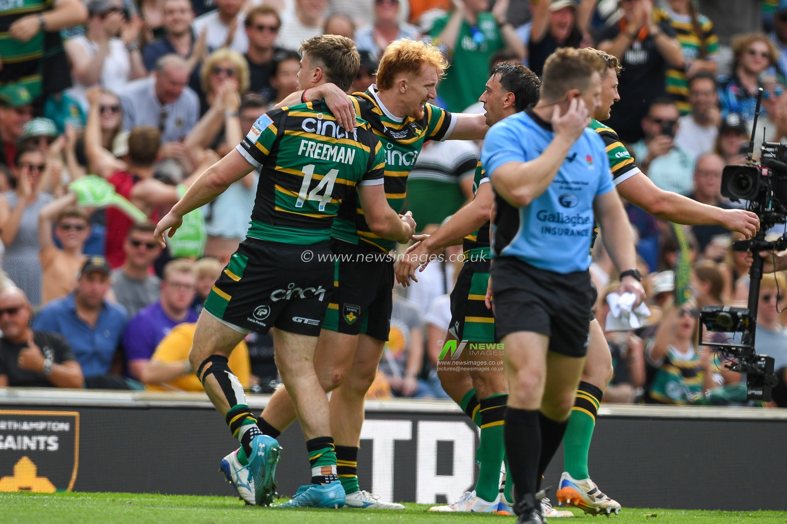George Hendy of Northampton Saints celebrates his try during the Gallagher PREM Final match Northampton Saints vs Exeter Chiefs at Allianz Stadium, Twickenham, United Kingdom on 20 June 2026.

(Photo by Alex Williamson/News Images)