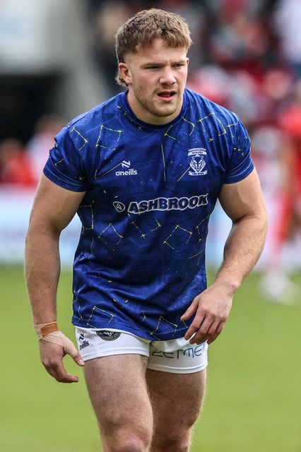 Luke Thomas of Warrington Wolves during the Betfred Challenge Cup Semi-Finals match Warrington Wolves vs Hull KR at Eco-Power Stadium, Doncaster, United Kingdom on 10 May 2026

(Photo by Alfie Cosgrove/News Images)
