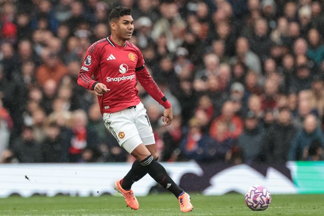 Casemiro of Manchester United passes the ball during the Premier League match Manchester United vs Sunderland at Old Trafford, Manchester, United Kingdom, 4th October 2025

(Photo by Mark Cosgrove/News Images)