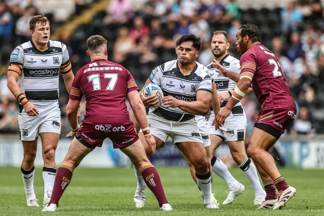 Herman Eseâ€™ese of Hull FC is tackled during the Betfred Super League round 20 match Hull FC vs Huddersfield Giants at MKM Stadium, Hull, United Kingdom, 26th July 2025

(Photo by Alfie Cosgrove/News Images)