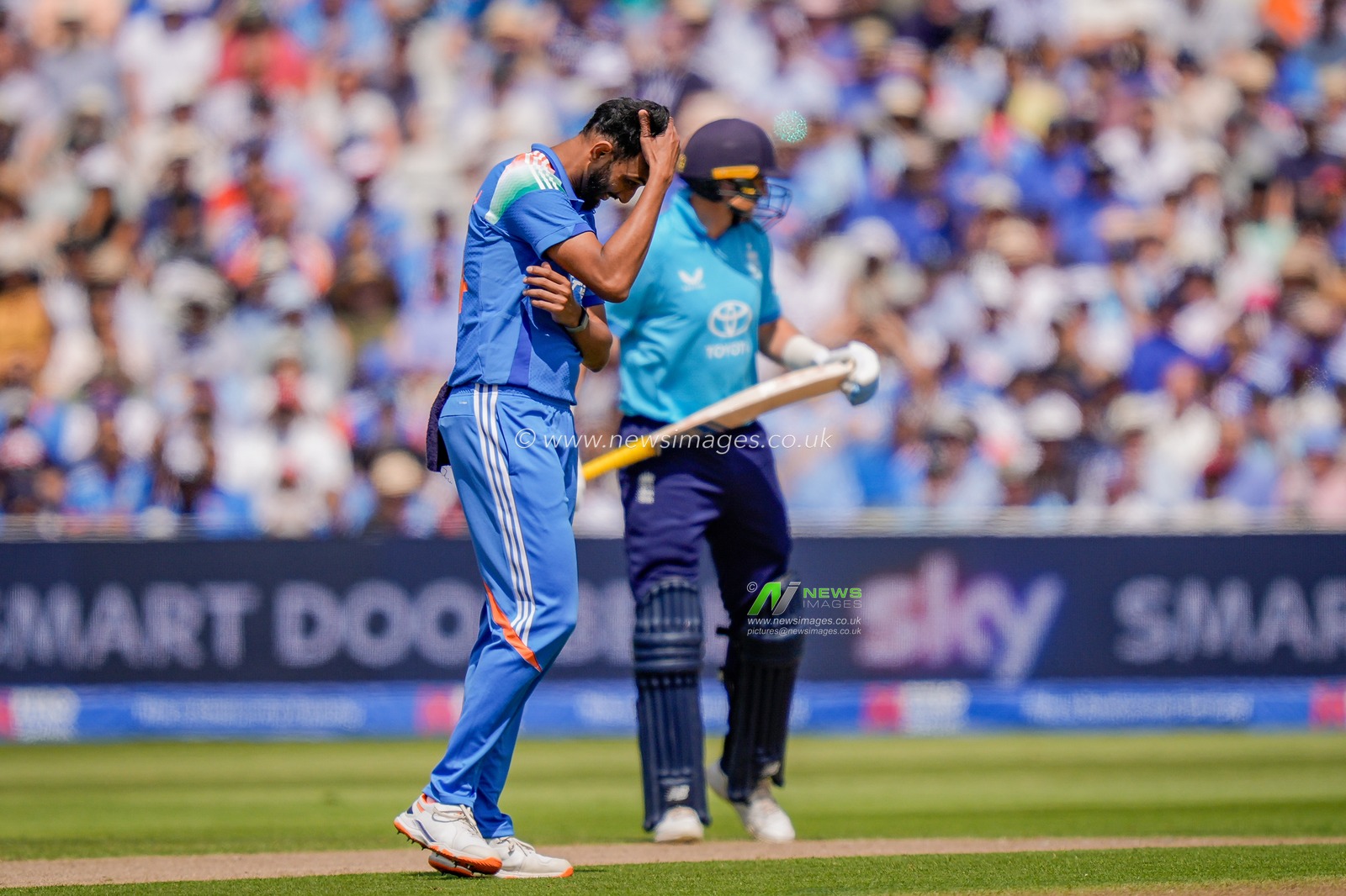 Prasidh Krishna of India celebrates the wicket of Jos Buttler of England during the 1st Metro Bank ODI match England vs India at Edgbaston, Birmingham, United Kingdom on 14 July 2026

(Photo by Maynard Manyowa/News Images)