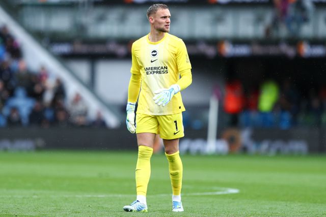 Brighton & Hove Albion goalkeeper Bart Verbruggen during the Premier League match Burnley vs Brighton & Hove Albion at Turf Moor, Burnley, United Kingdom on 11 April 2026

(Photo by Jorge Horsted/News Images)