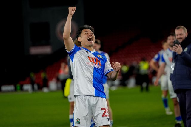 Ryoya Morishita of Blackburn Rovers applauds the fans after the final whistle  and celebrates his team win during the Sky Bet Championship match Sheffield United vs Blackburn Rovers at Bramall Lane, Sheffield, United Kingdom on 22 April 2026

(Photo by Maynard Manyowa/News Images)