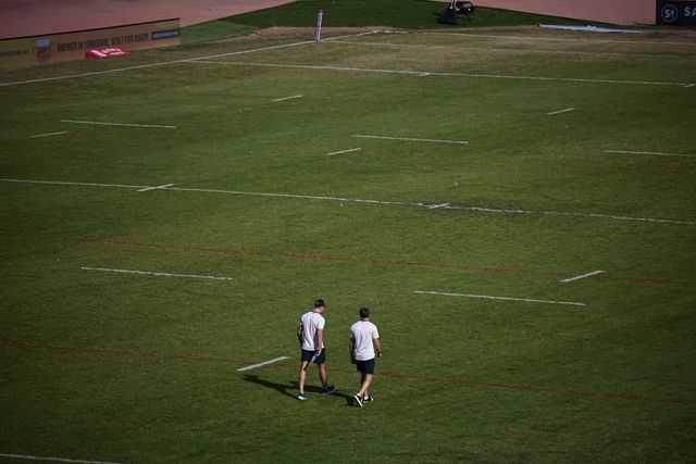 Players of Warrington Wolves arrive prior to the Betfred Super League round 22 match Bradford Bulls vs Warrington Wolves at Odsal Stadium, Bradford, United Kingdom on 08 August 2026

(Photo by Ben Roberts/News Images)