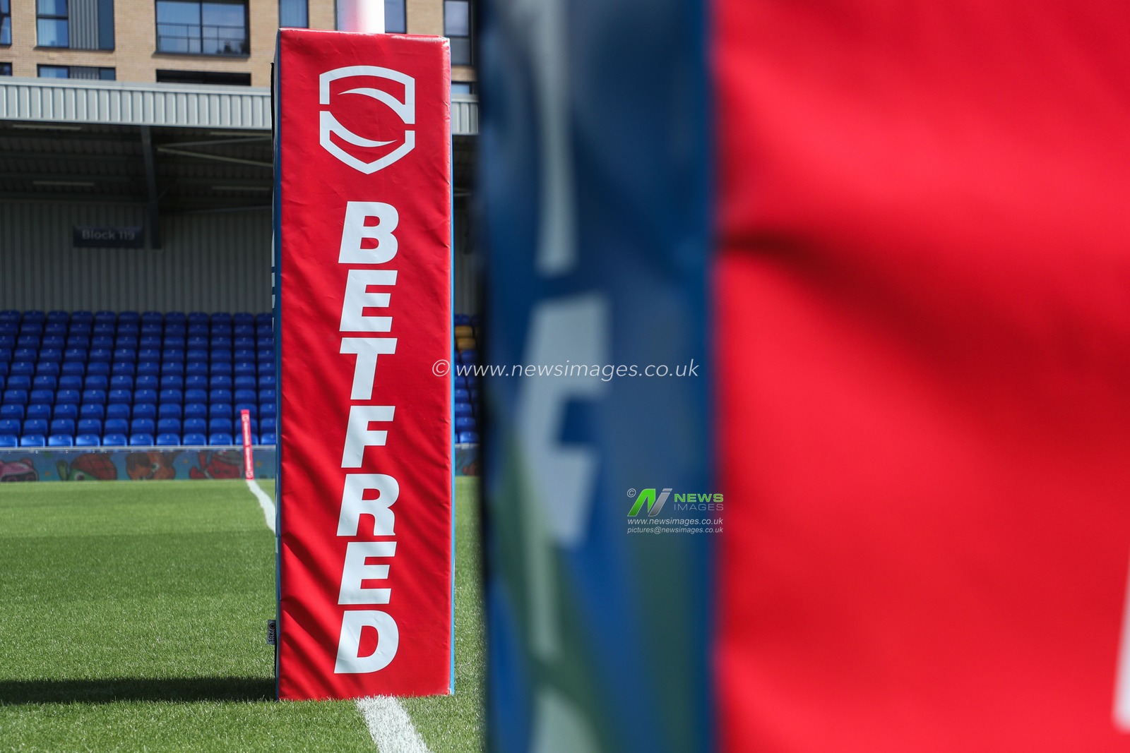 A detailed view of the rugby posts at The Cherry Red Records Stadium prior to the Betfred Super League Round 23 match London Broncos vs Leigh Leopards at Plough Lane, Wimbledon, United Kingdom, 25th August 2024

(Photo by Izzy Poles/News Images)