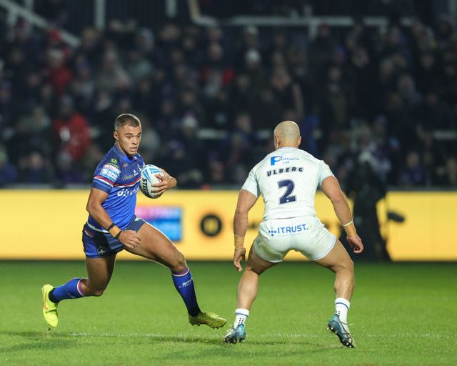 Corey Hall of Wakefield Trinity breaks with the ball during the Betfred Super League Round 1 match Wakefield Trinity vs Toulouse Olympique at DIY Kitchens Stadium, Wakefield, United Kingdom on 14 February 2026

(Photo by Richard Bierton/News Images)
