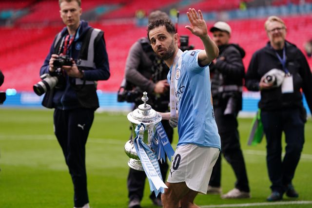 Bernardo Silva of Manchester City with the fa cup trophy during the Emirates FA Cup Final match Chelsea vs Manchester City at Wembley Stadium, London, United Kingdom on 16 May 2026

(Photo by Harvey Murphy/News Images)