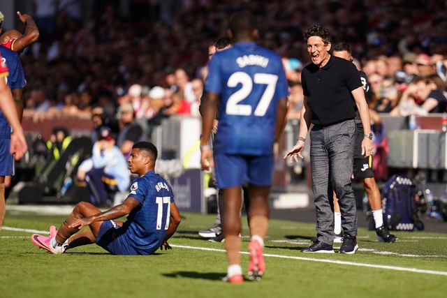 Keith Andrews manager of Brentford FC smiles as foul is given to his side during the Premier League match Brentford vs Sunderland at GTECH Community Stadium, London, United Kingdom on 05 September 2026

(Photo by Harvey Murphy/News Images)