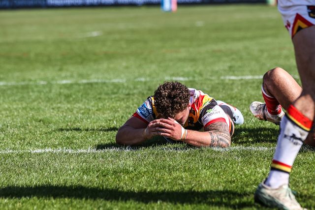 Eliot Peposhi of Bradford Bulls reacts to a missed chance of getting a try during the Betfred Super League round 9 match Bradford Bulls vs Hull KR at Odsal Stadium, Bradford, United Kingdom on 25 April 2026

(Photo by Alfie Cosgrove/News Images)