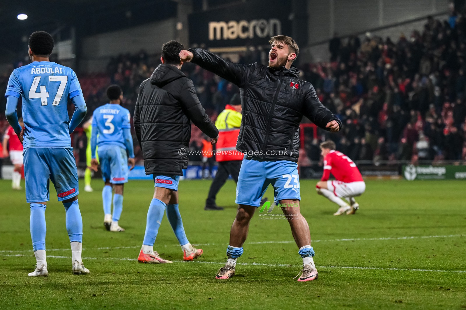 Charlie Kelman of Leyton Orient celebrates his sides victory with the fans at the end of the Sky Bet League 1 match Wrexham vs Leyton Orient at SToK Cae Ras, Wrexham, United Kingdom, 18th February 2025

(Photo by Craig Thomas/News Images)