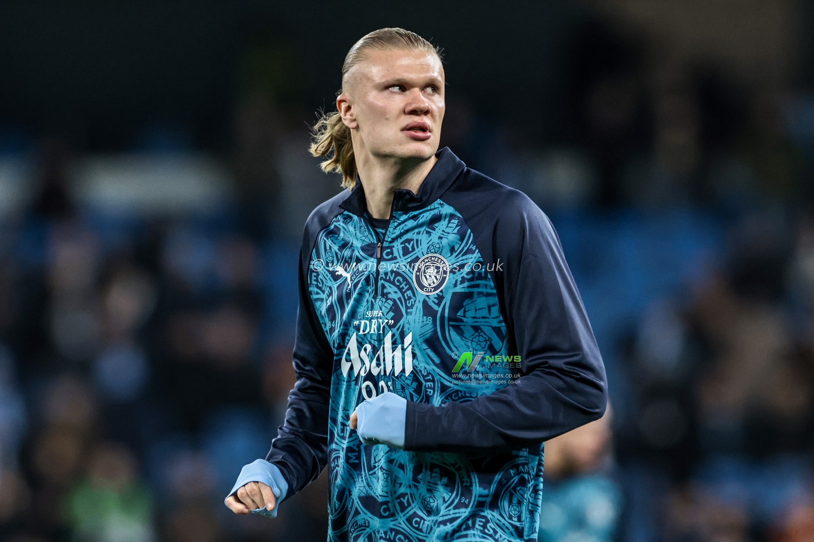 Erling Haaland of Manchester City in the pregame warmup session during the UEFA Champions League Matchday 8 of 8 match Manchester City vs Galatasaray at City of Manchester Stadium, Manchester, United Kingdom on 28 January 2026

(Photo by Mark Cosgrove/News Images)