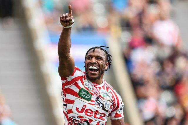 Edwin Ipape of Leigh Leopards celebrates his try during the Betfred Magic Weekend 2025 match Leigh Leopards vs Catalans Dragons at St. James's Park, Newcastle, United Kingdom, 3rd May 2025

(Photo by Mark Cosgrove/News Images)