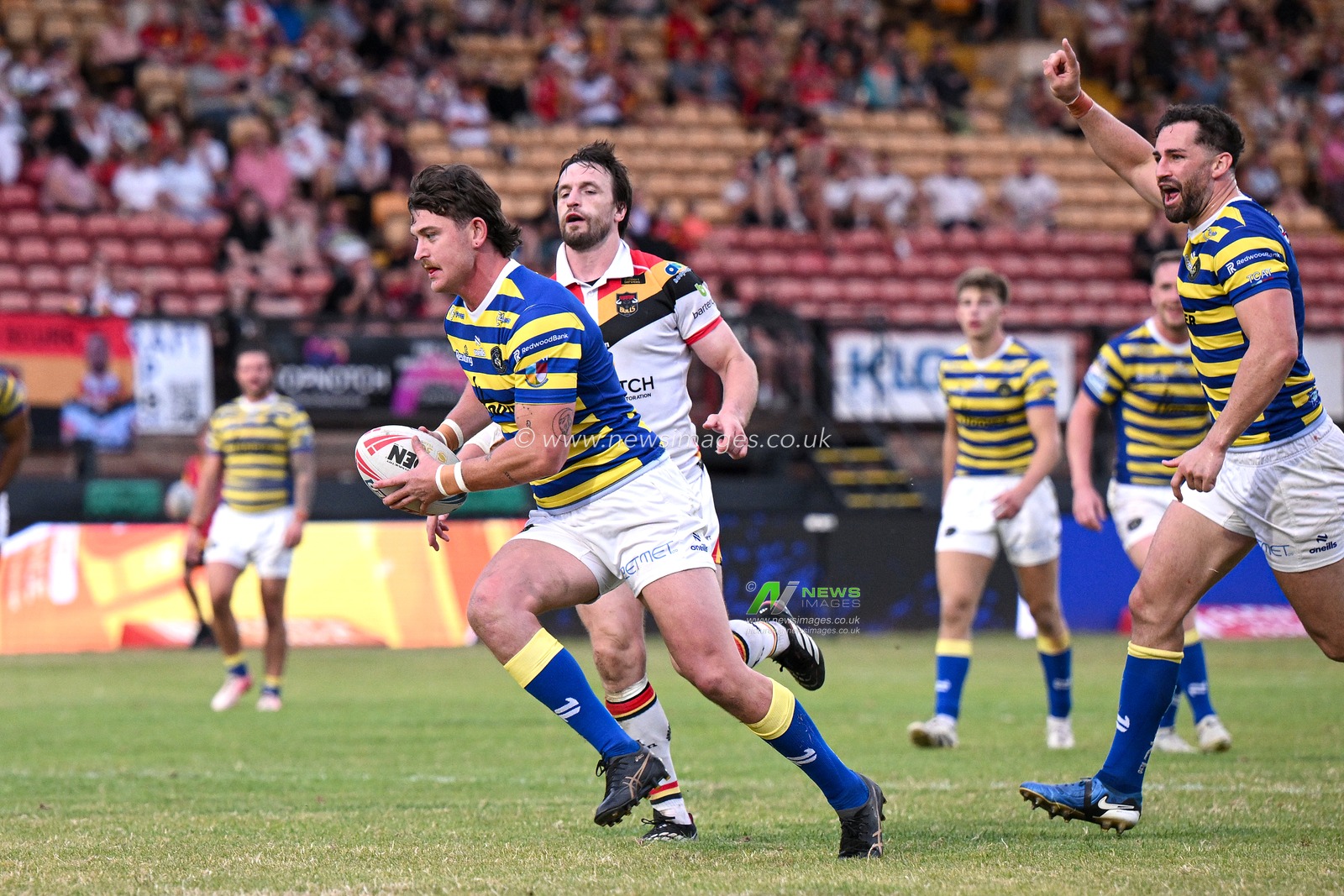 Betfred Super League round 22 Bradford Bulls v Warrington Wolves