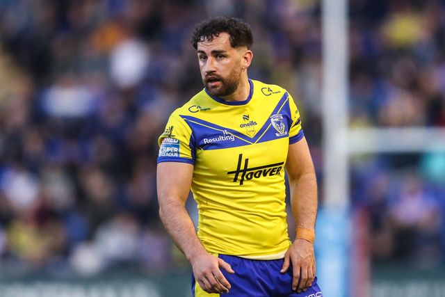 Toby King of Warrington Wolves during the Betfred Super League Round 9 match Warrington Wolves vs St Helens at Halliwell Jones Stadium, Warrington, United Kingdom, 24th April 2025

(Photo by Gareth Evans/News Images)