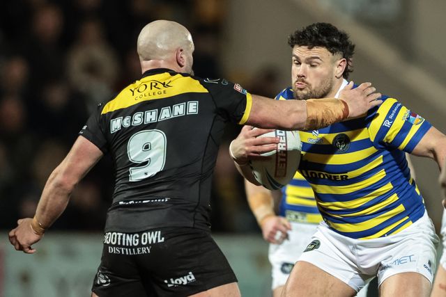 Joe Philbin of Warrington Wolves is tackled by Paul McShane of York Knights during the Betfred Super League Round 4 match York Knights vs Warrington Wolves at LNER Community Stadium, York, United Kingdom on 06 March 2026

(Photo by Mark Cosgrove/News Images)
