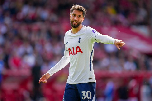Rodrigo Bentancur of Tottenham Hotspur during the Premier League match Nottingham Forest vs Tottenham Hotspur at City Ground, Nottingham, United Kingdom on 05 September 2026

(Photo by Maynard Manyowa/News Images)