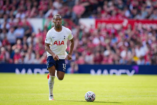 Destiny Udogie of Tottenham Hotspur makes a run with the ball  during the Premier League match Nottingham Forest vs Tottenham Hotspur at City Ground, Nottingham, United Kingdom on 05 September 2026

(Photo by Maynard Manyowa/News Images)