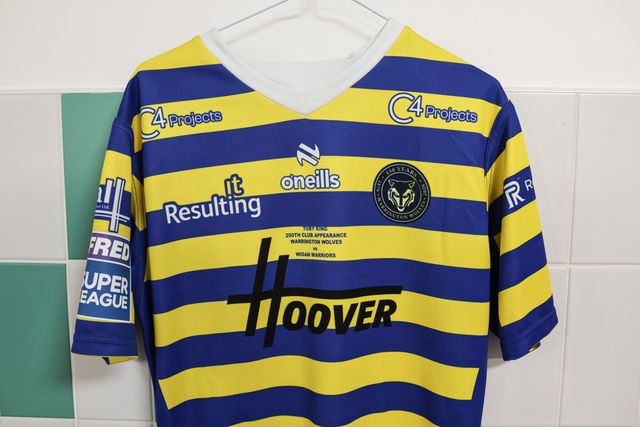 The shirt of Toby King of Warrington Wolves on his 200th Warrington appearance during the Betfred Super League round 18 match Wigan Warriors vs Warrington Wolves at The Brick Community Stadium, Wigan, United Kingdom on 10 July 2026

(Photo by Mark Cosgrove/News Images)