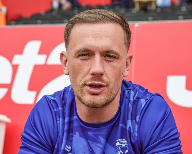 Ben Currie of Warrington Wolves arrives during the Betfred Super League Round 20 Leigh Leopards vs Warrington Wolves at Leigh Sports Village, Leigh, United Kingdom, 1st August 2025

(Photo by Mark Cosgrove/News Images)