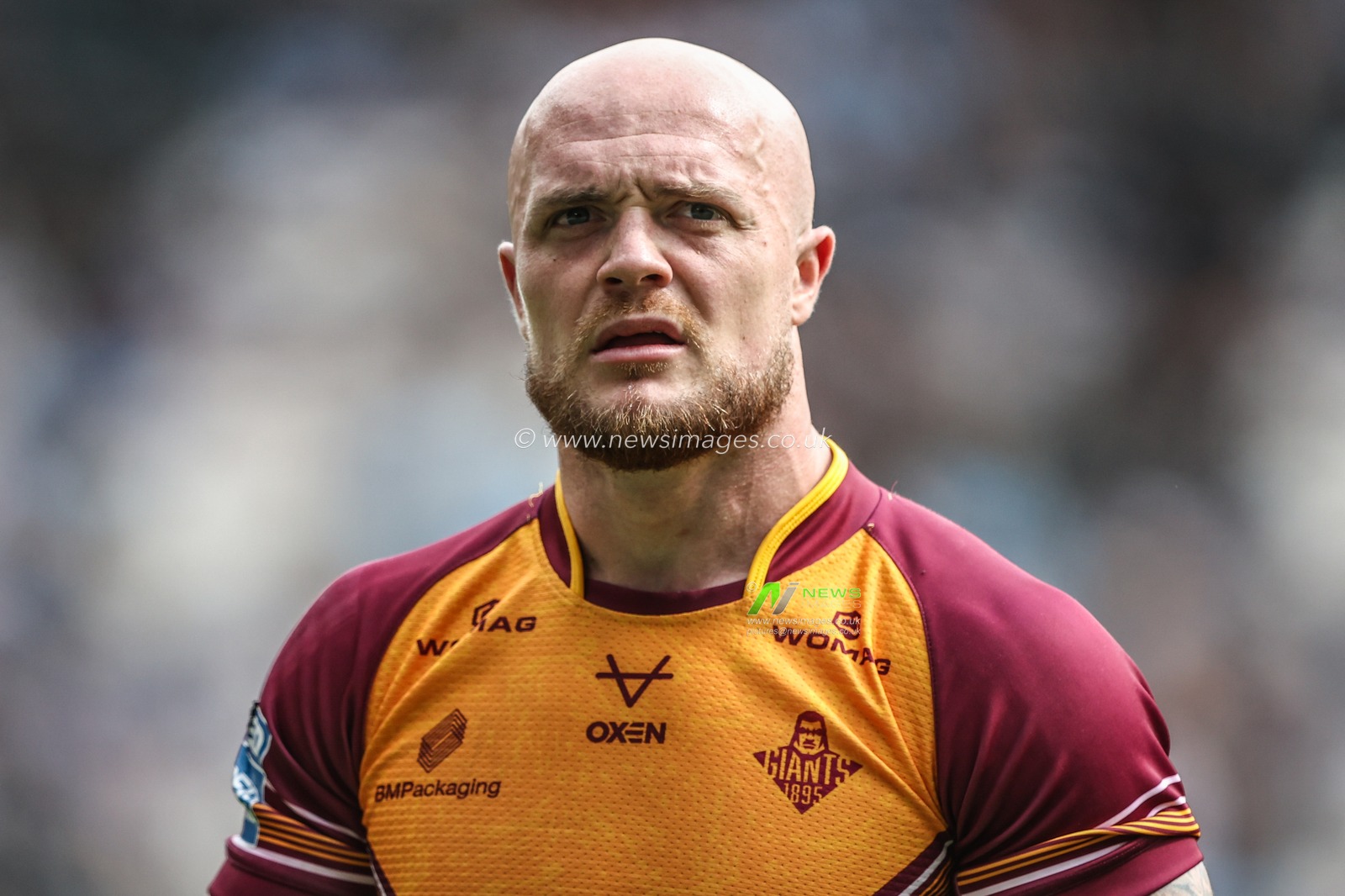Adam Swift of Huddersfield Giants during the Betfred Super League round 20 match Hull FC vs Huddersfield Giants at MKM Stadium, Hull, United Kingdom, 26th July 2025

(Photo by Alfie Cosgrove/News Images)