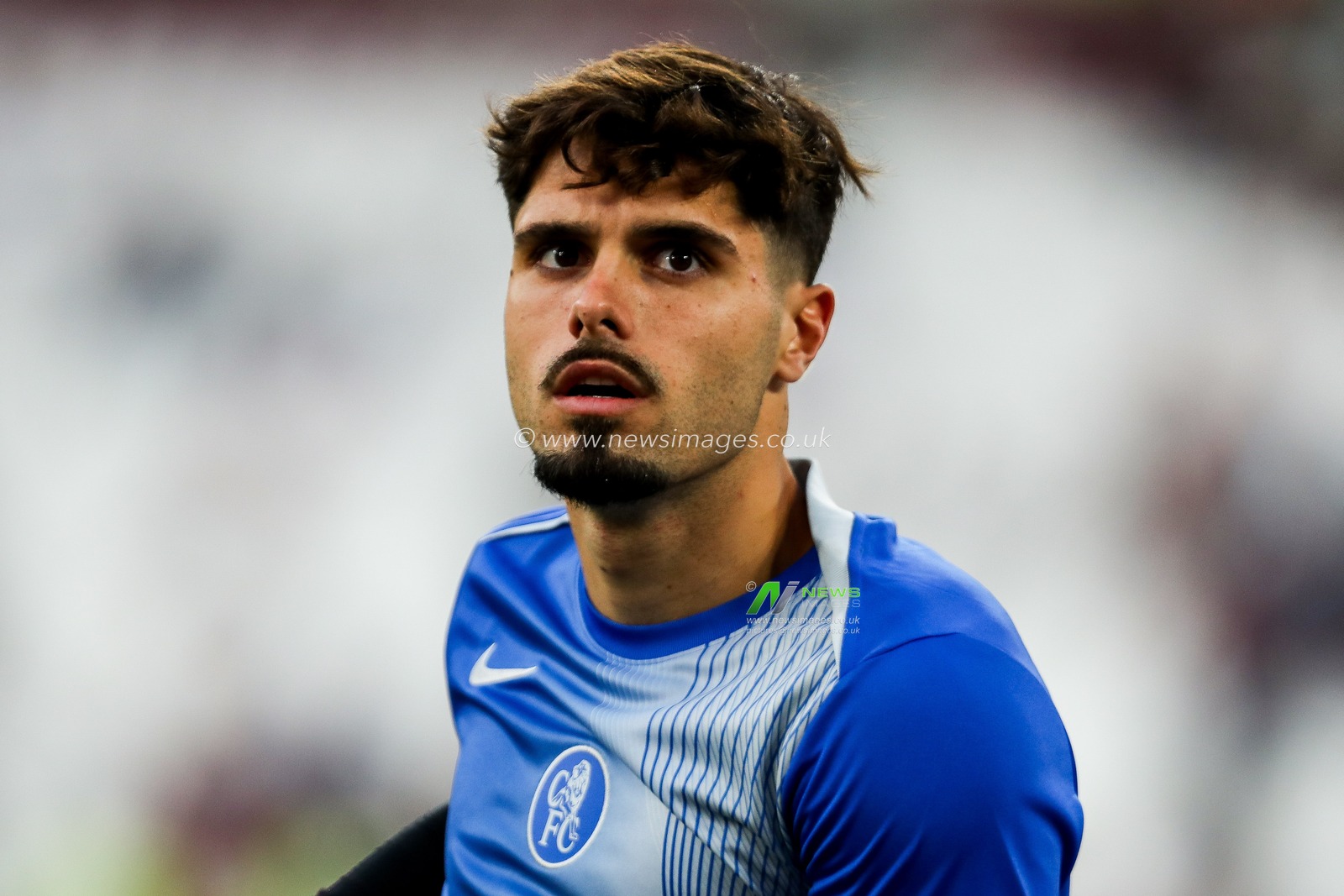 Pedro Neto of Chelsea warms up prior to the Premier League match West Ham United vs Chelsea at London Stadium, London, United Kingdom, 22nd August 2025

(Photo by Izzy Poles/News Images)