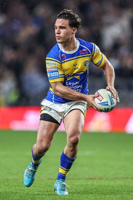 Brodie Croft of Leeds Rhinos during the Betfred Super League play-off Eliminator 1 match Leeds Rhinos vs St Helens at Headingley Stadium, Leeds, United Kingdom, 27th September 2025

(Photo by Alfie Cosgrove/News Images)