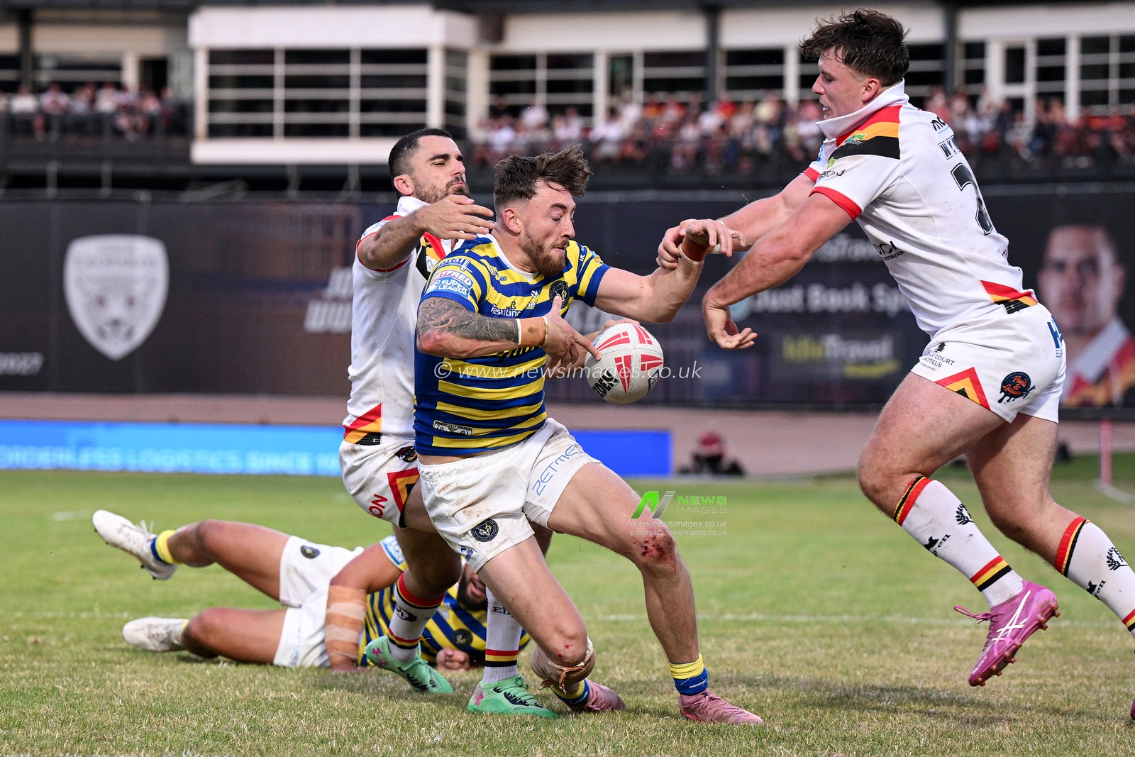 Betfred Super League round 22 Bradford Bulls v Warrington Wolves