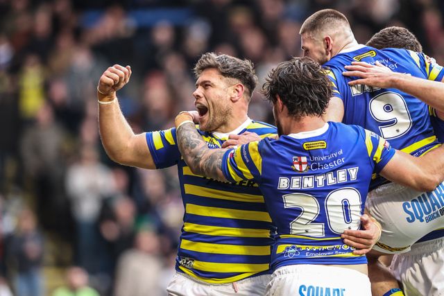 Joe Philbin of Warrington Wolves celebrates his try during the Betfred Super League round 7 match Warrington Wolves vs Leigh Leopards at The Halliwell Jones Stadium, Warrington, United Kingdom on 04 April 2026

(Photo by Alfie Cosgrove/News Images)