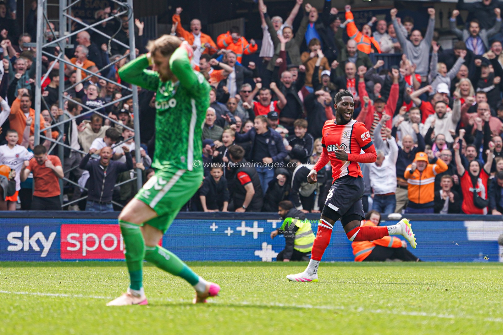 Shandon Baptiste of Luton Town celebrates goal during the Sky Bet Championship match Luton Town vs Coventry City at Kenilworth Road, Luton, United Kingdom, 26th April 2025

(Photo by Harvey Murphy/News Images)