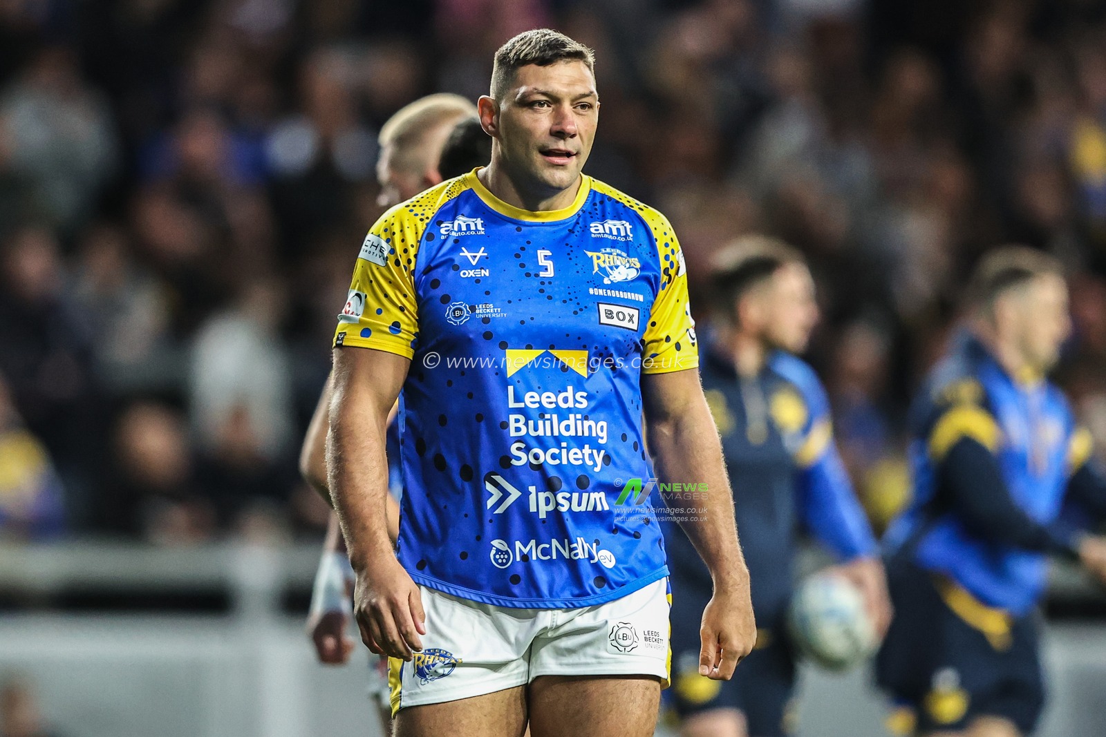 Ryan Hall of Leeds Rhinos in the pre-game warm up during the Betfred Super League round 26 match Leeds Rhinos vs Catalans Dragons at Headingley Stadium, Leeds, United Kingdom, 11th September 2025

(Photo by Alfie Cosgrove/News Images)