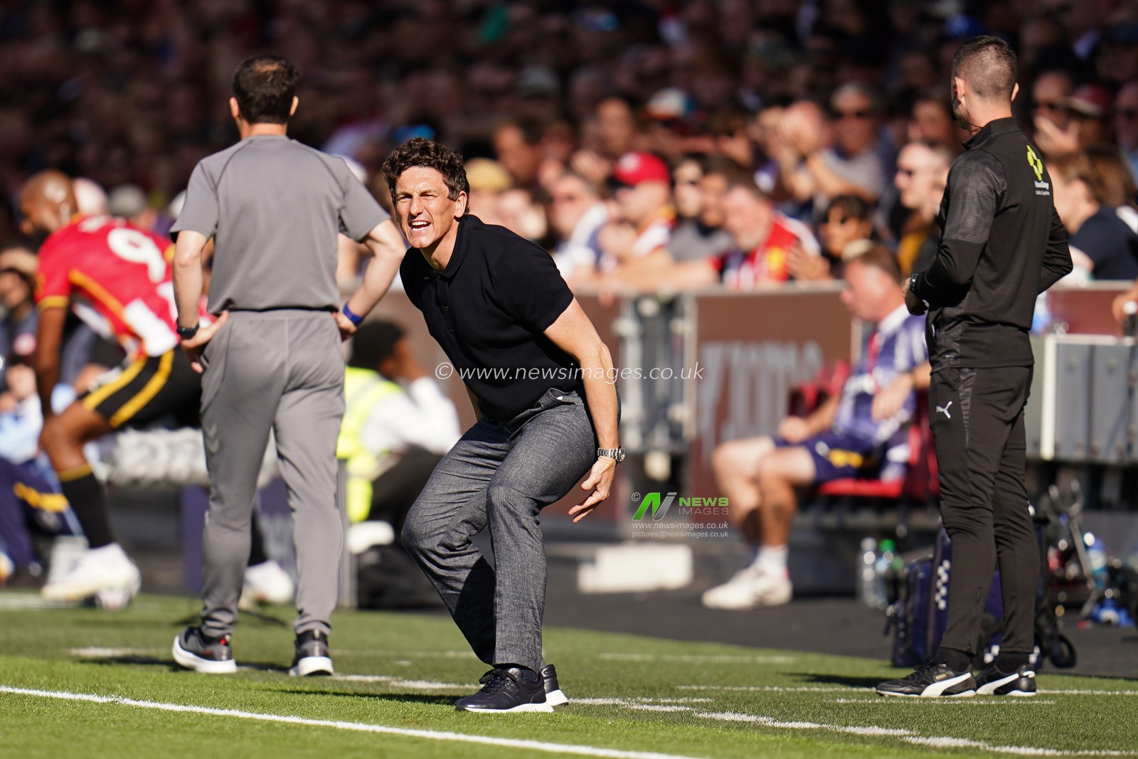 Keith Andrews manager of Brentford during the Premier League match Brentford vs Sunderland at GTECH Community Stadium, London, United Kingdom on 05 September 2026

(Photo by Harvey Murphy/News Images)