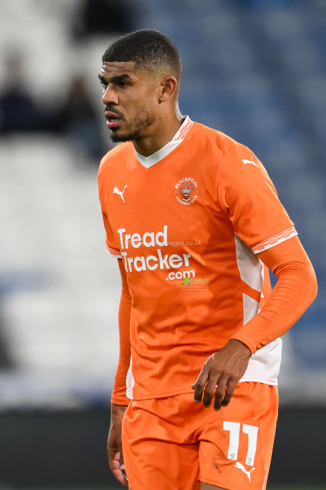 Steve Bruce Manager of Blackpool embraces Kyle Joseph of Blackpool as he leaves the field as a substitute during the Sky Bet League 1 match Huddersfield Town vs Blackpool at John Smith's Stadium, Huddersfield, United Kingdom, 24th September 2024

(Photo by Craig Thomas/News Images)