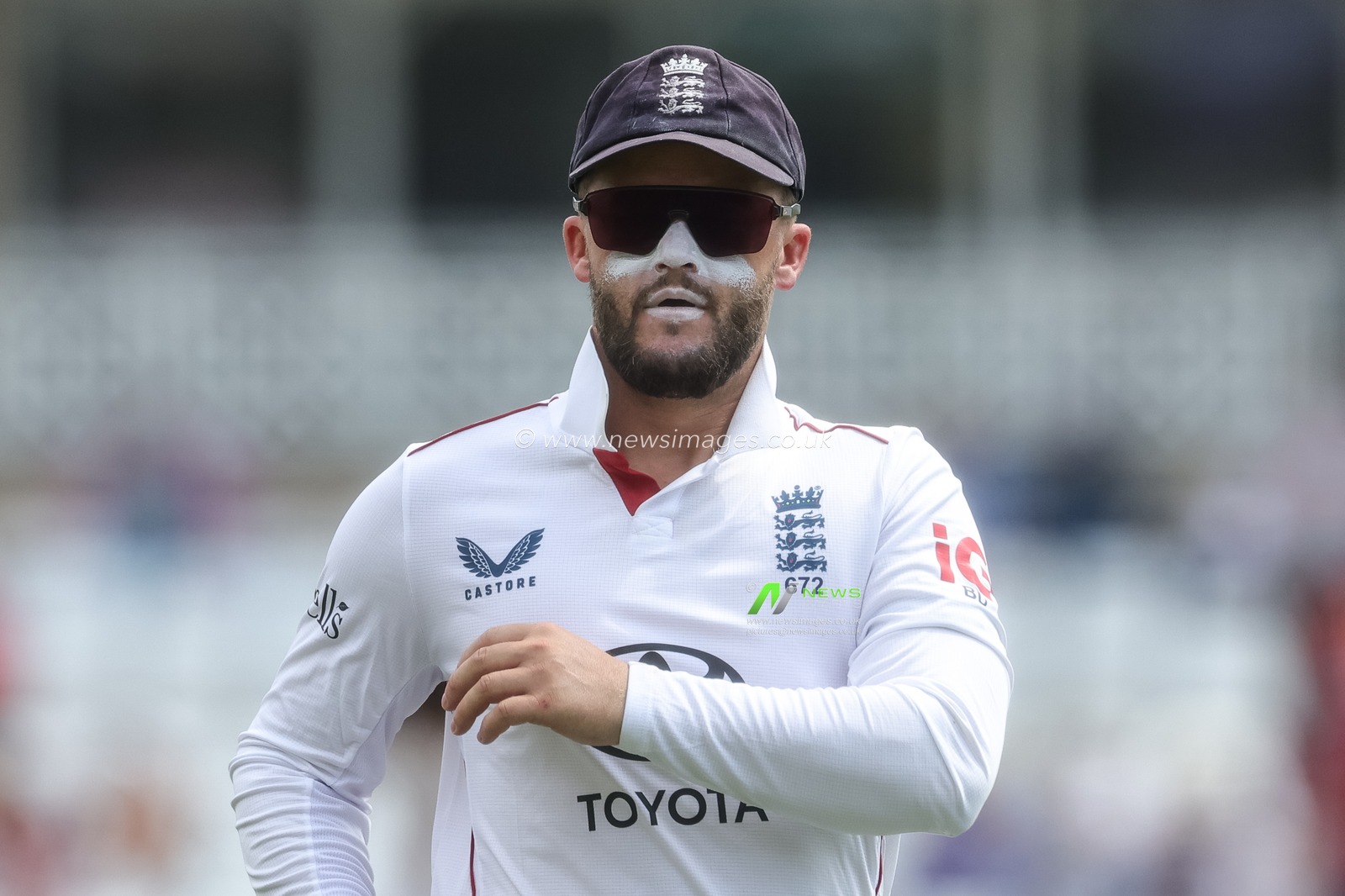Ben Duckett of England wearing sun protection to his face during the 3rd Rothesay Test Match Day 2 match England vs New Zealand at Trent Bridge, Nottingham, United Kingdom on 26 June 2026

(Photo by Mark Cosgrove/News Images)