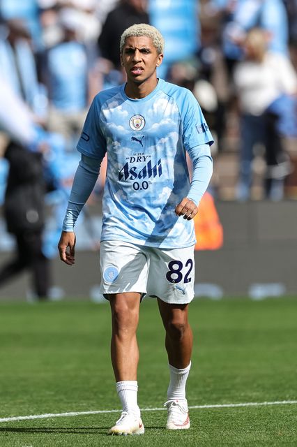 Rico Lewis of Manchester City in the pregame warmup session during the Premier League match Manchester City vs Coventry City at Etihad Stadium, Manchester, United Kingdom on 05 September 2026

(Photo by Mark Cosgrove/News Images)