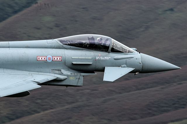 RAF Aircraft low level flying through Mach Loop