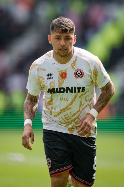 Gustavo Hamer of Sheffield United in the pregame warmup session  during the Sky Bet Championship match Derby County vs Sheffield United at Pride Park Stadium, Derby, United Kingdom on 02 May 2026

(Photo by Maynard Manyowa/News Images)