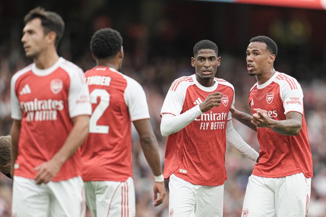 Gabriel of Arsenal communicating with Cristian Mosquera of Arsenal during the Pre-season friendly match Arsenal vs Villarreal at Emirates Stadium, London, United Kingdom, 6th August 2025

(Photo by Harvey Murphy/News Images)