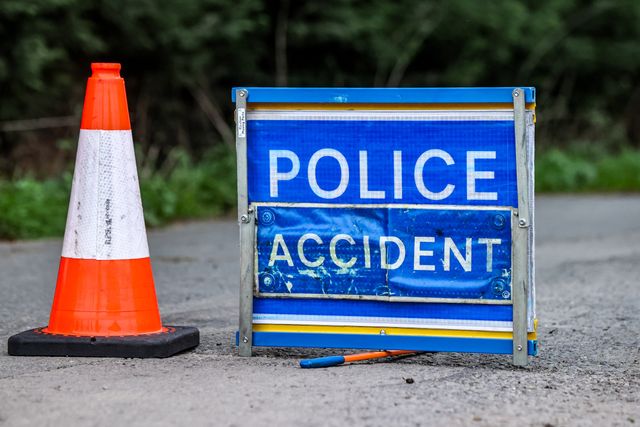 Emergency services on scene as a helicopter from Retford Gamston Airport crashes into a Field off Ings Road, Doncaster, United Kingdom, 30th October 2025

(Photo by Alfie Cosgrove/News Images)

*** GER AUT SUI OUT ***