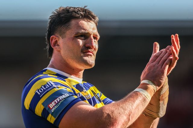 Liam Byrne of Warrington Wolves applauds the fans after the game during the Betfred Challenge Cup Semi-Finals match Warrington Wolves vs Hull KR at Eco-Power Stadium, Doncaster, United Kingdom on 10 May 2026

(Photo by Alfie Cosgrove/News Images)